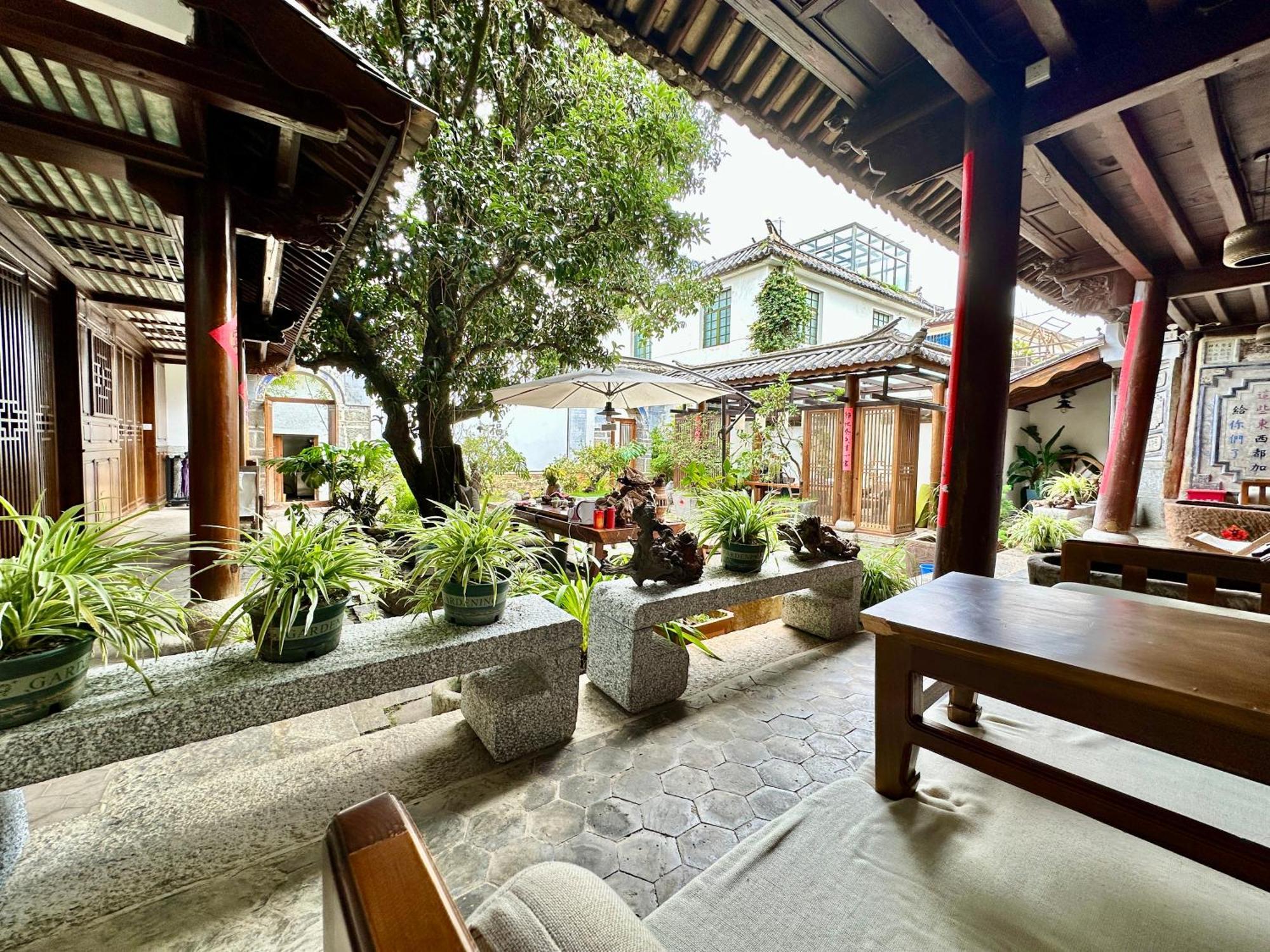 Qingxin Courtyard Art Guesthouse ต้าหลี่ ภายนอก รูปภาพ