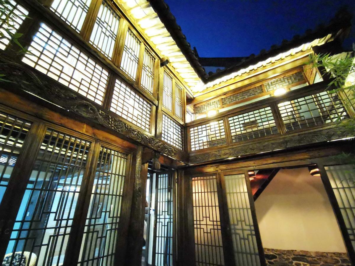 Qingxin Courtyard Art Guesthouse ต้าหลี่ ภายนอก รูปภาพ
